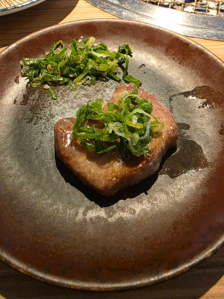 路易奇電力公司，路易奇電力公司菜單，和牛，燒肉，吃到飽