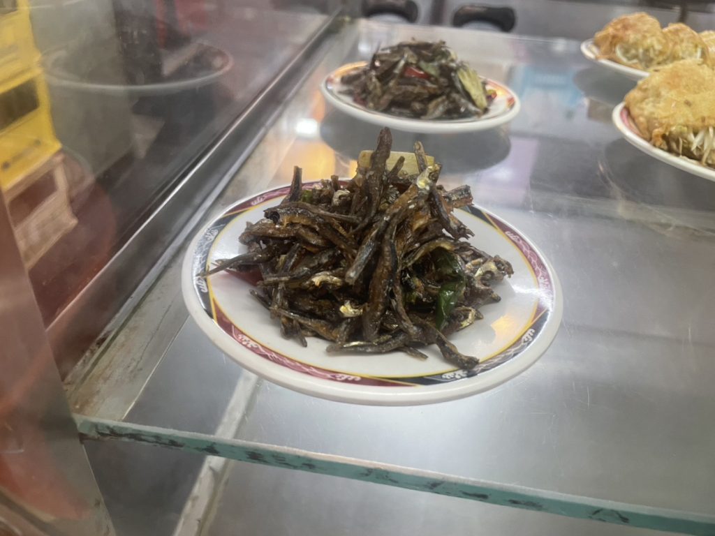 小龍飲食,小龍飲食菜單,怪味雞,南京三民美食,松山美食