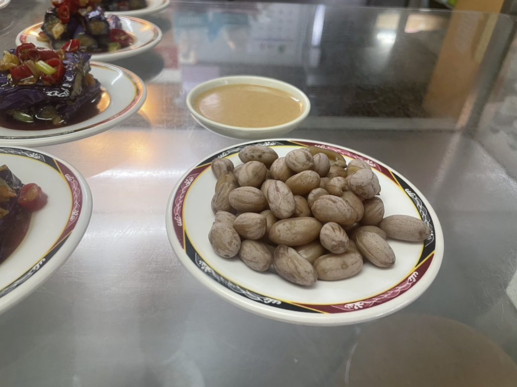 小龍飲食,小龍飲食菜單,怪味雞,南京三民美食,松山美食