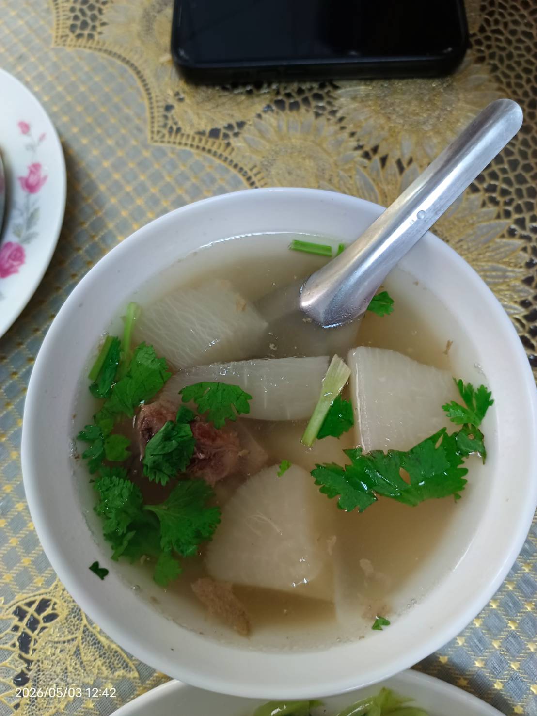 宜蘭新店小吃部蘿蔔排骨湯特寫