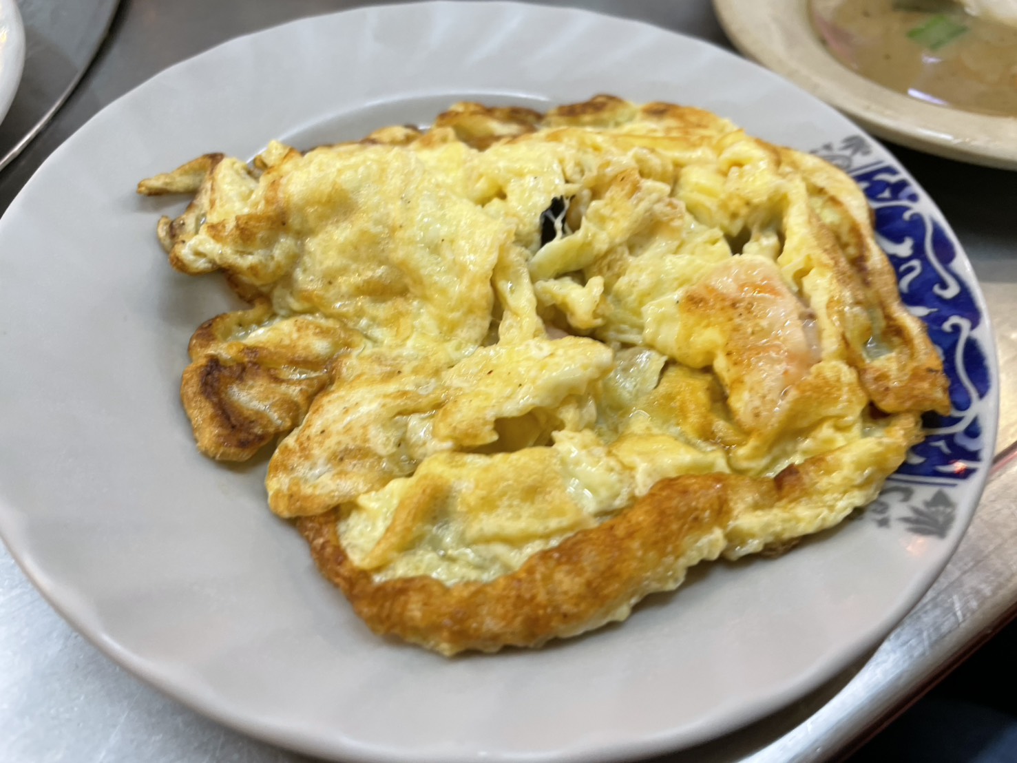 基隆廟口8號旗魚飯 蝦仁煎蛋特寫