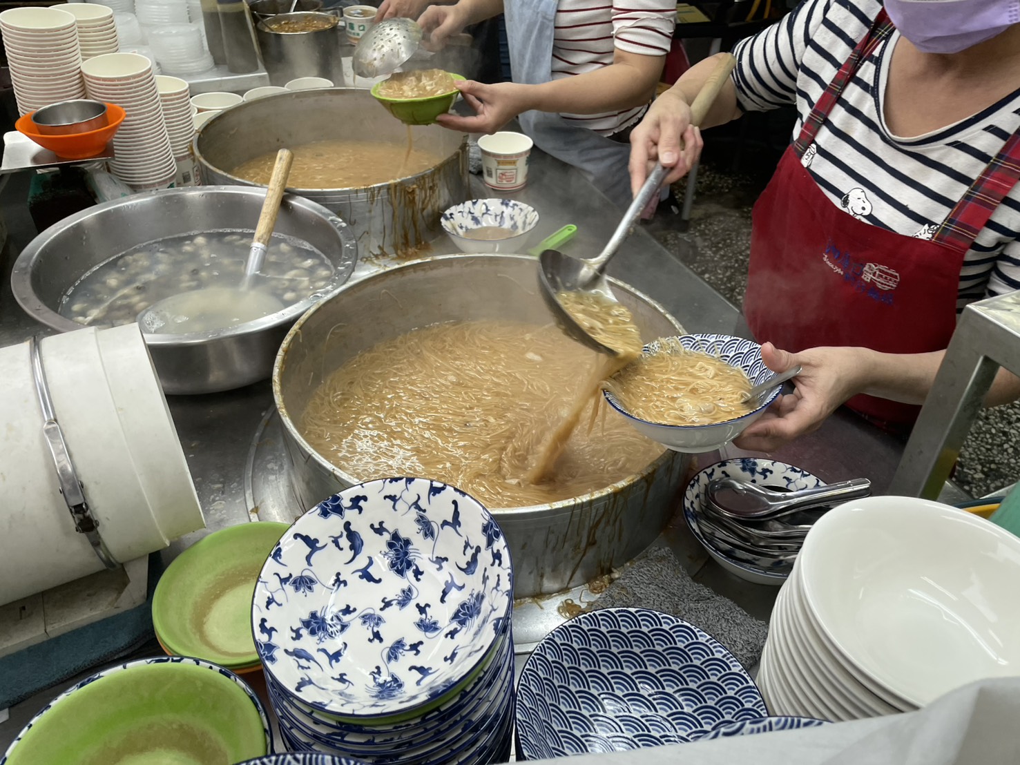 油庫口蚵仔麵線菜單價格看板