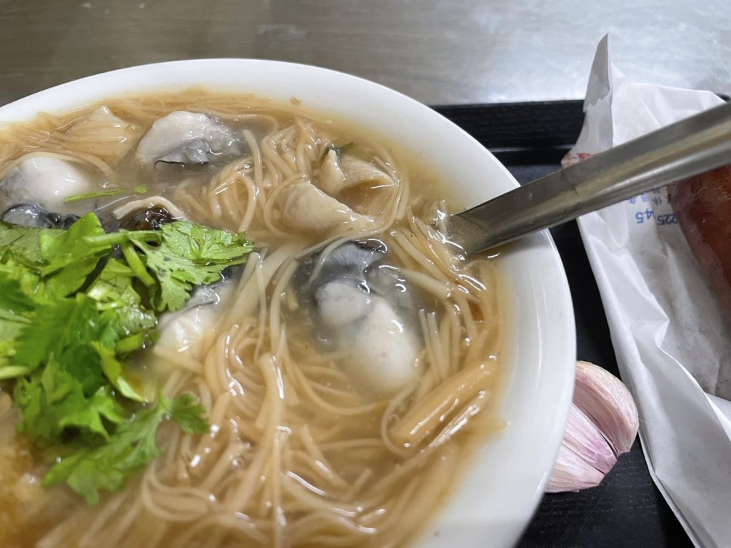 蚵仔麵線蚵仔肉質特寫